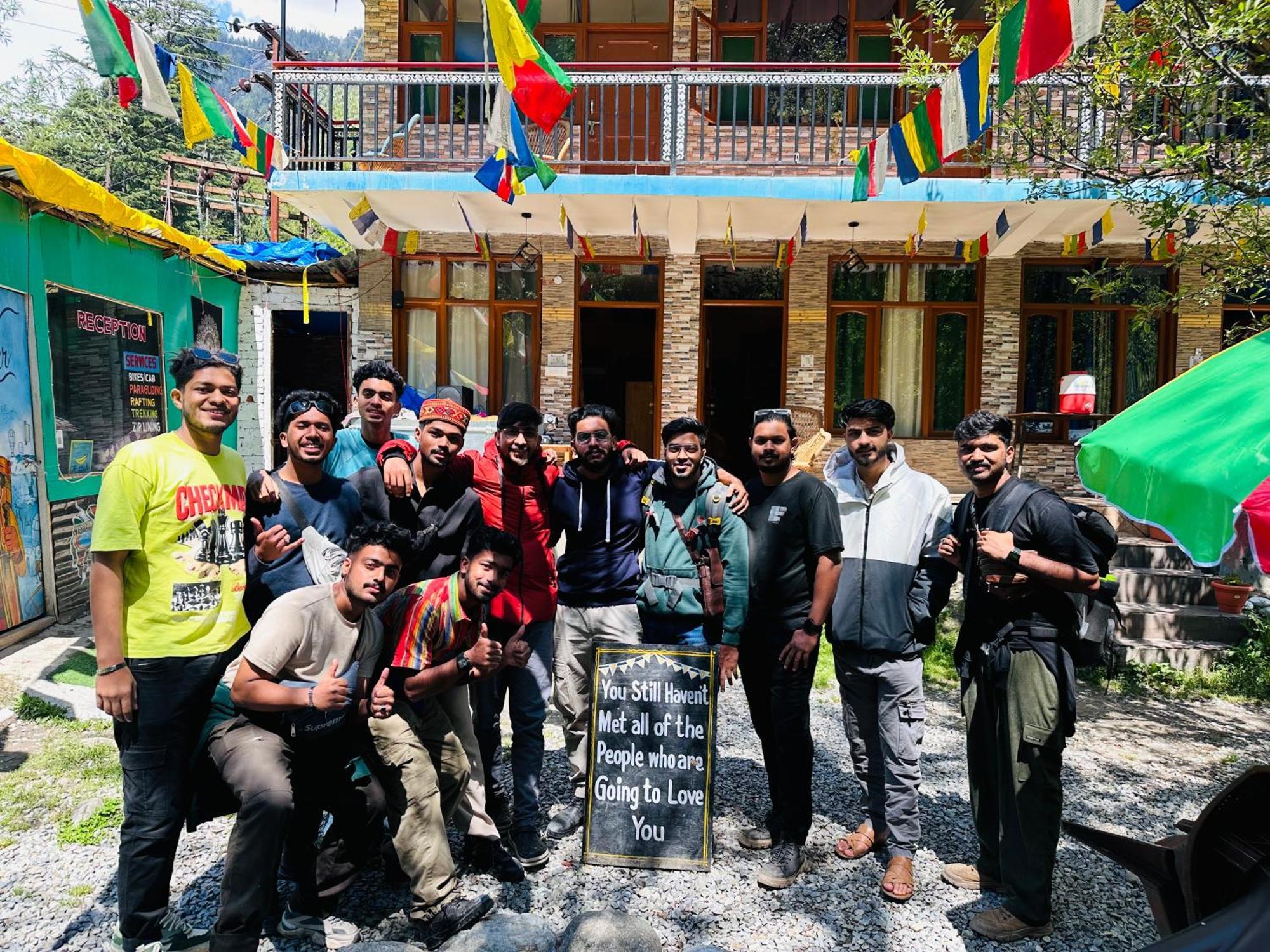 Hostel 360 Degree, Riverside Stay, Old Manali Exterior photo